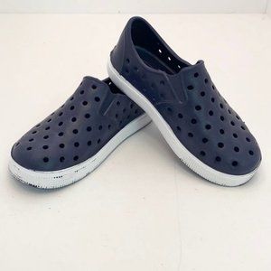 Cat & Jack Navy Blue Jese Slip-On Casual/Water Shoes